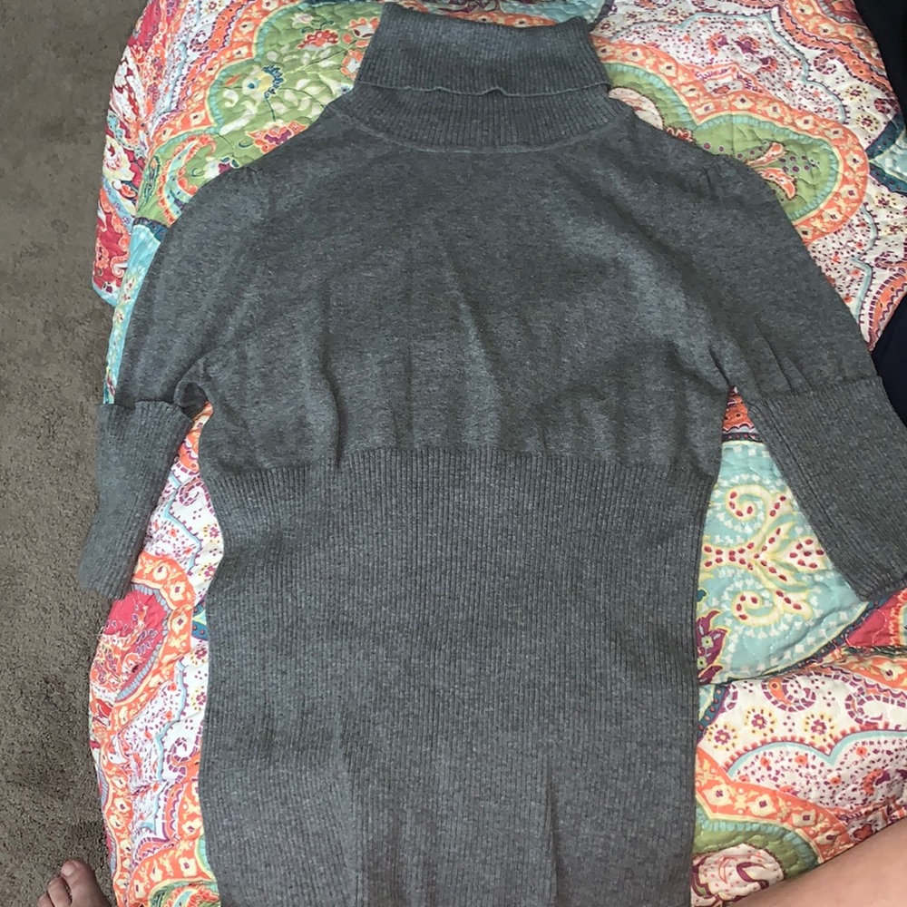 Turtleneck Synch Top